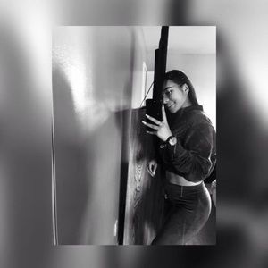 Meet your Posher, Danna